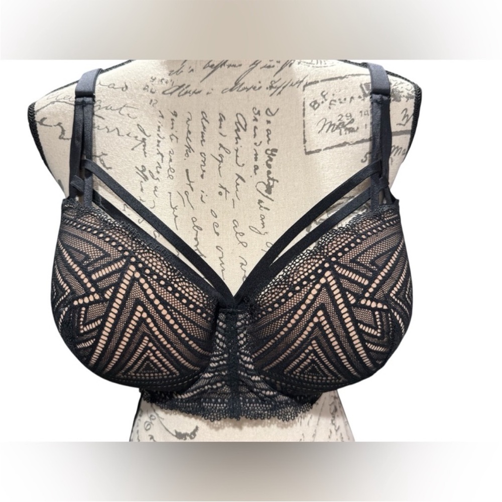 NWT Contour Plus Balconette Bra Kink Straps Black Triangles 40D Kink Starps